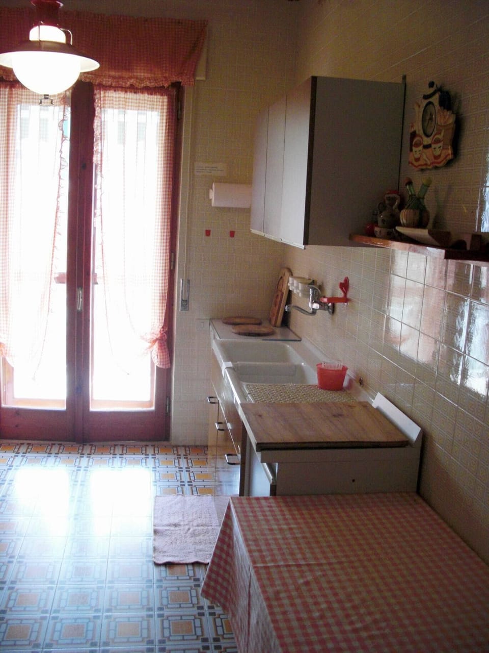 Apartment, Sea View | Private kitchen | Full-size fridge, cookware/dishes/utensils