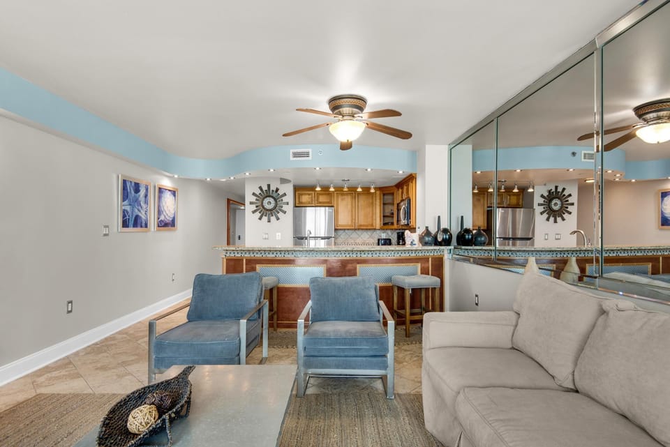 Condo, 1 King Bed with Sofa bed (SunDestin 711) | Living area