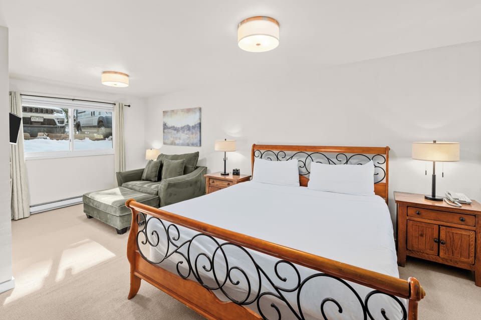 King Bed and Sleeper Sofa