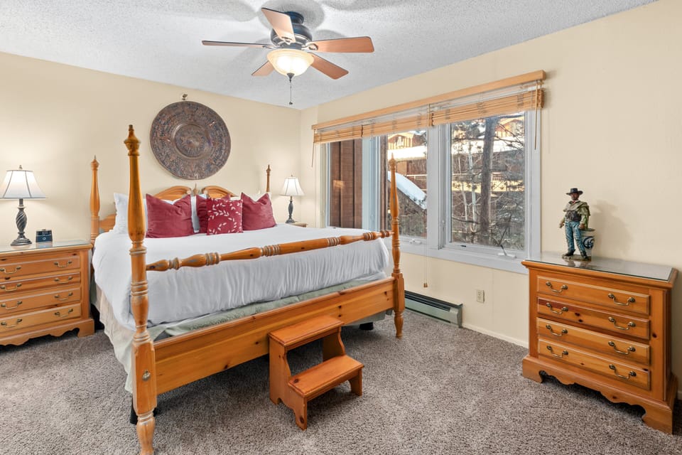 King Bed