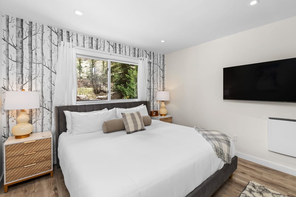 King Bed