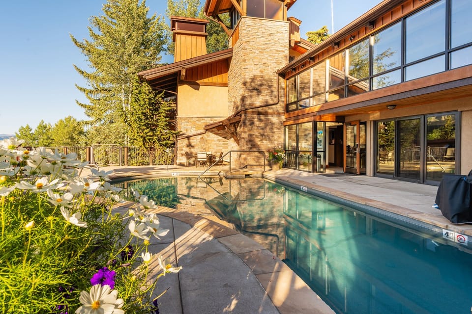 We have a heated pool and 3 hot tubs on property open from 10am to 10pm daily.
