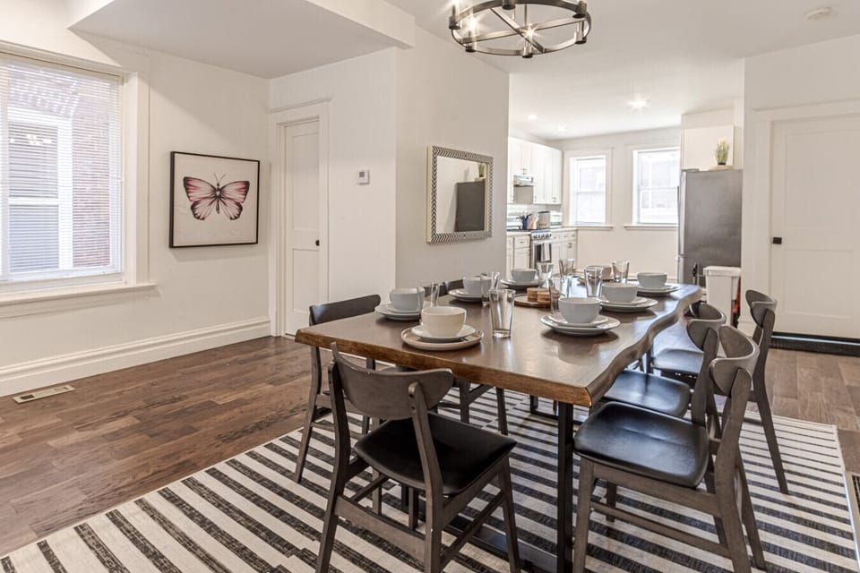 Gather around a stylish table for memorable meals and lively conversations!