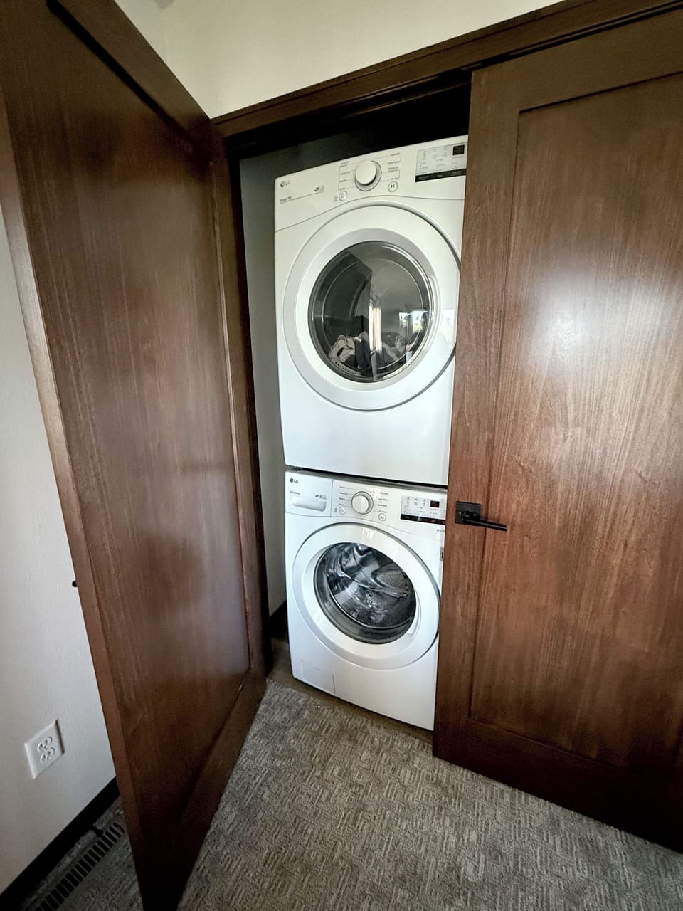 Onsite LG Washer & Dryer