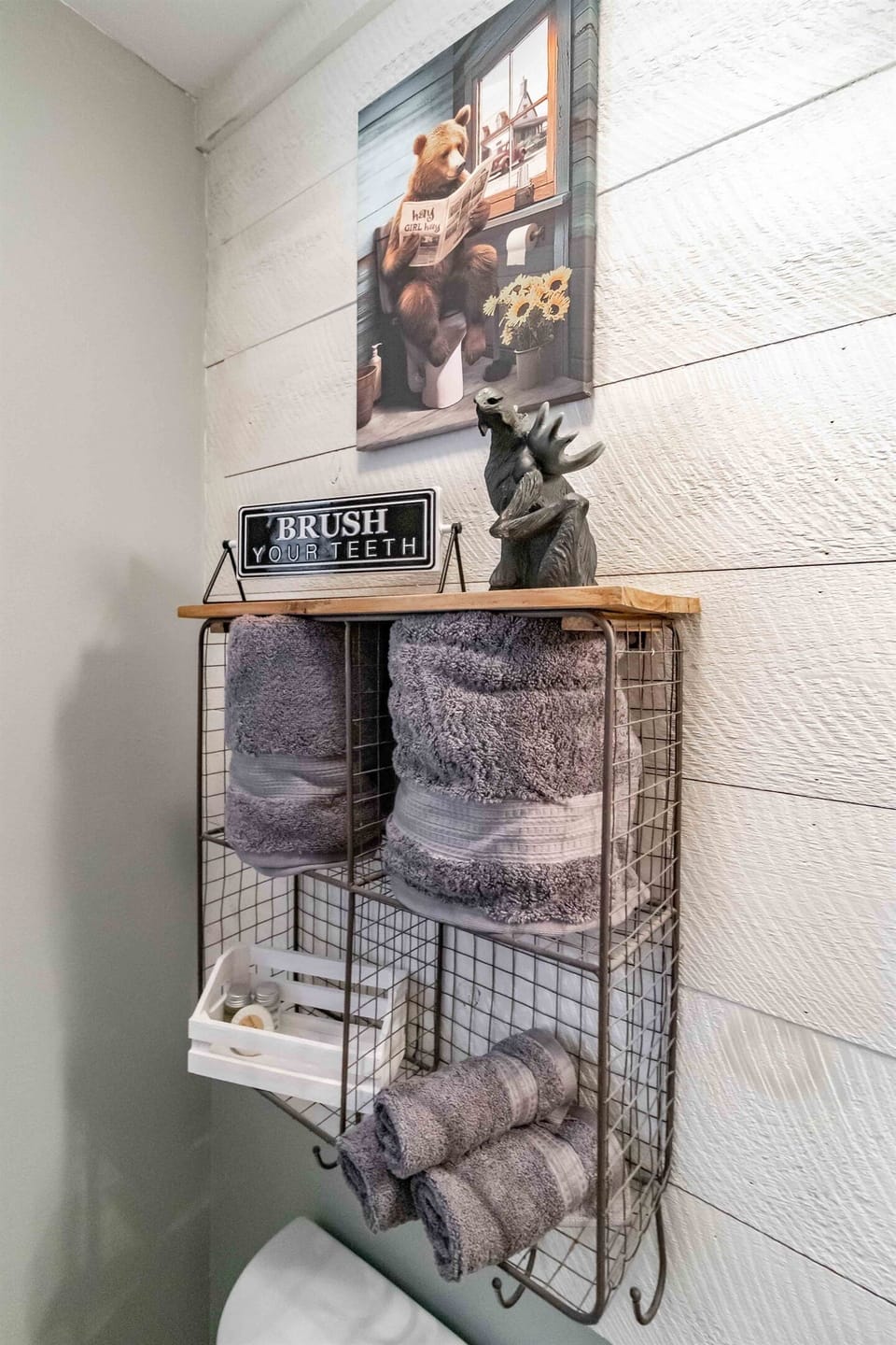 Fresh towels, a calming atmosphere, and everything you need to feel at ease.