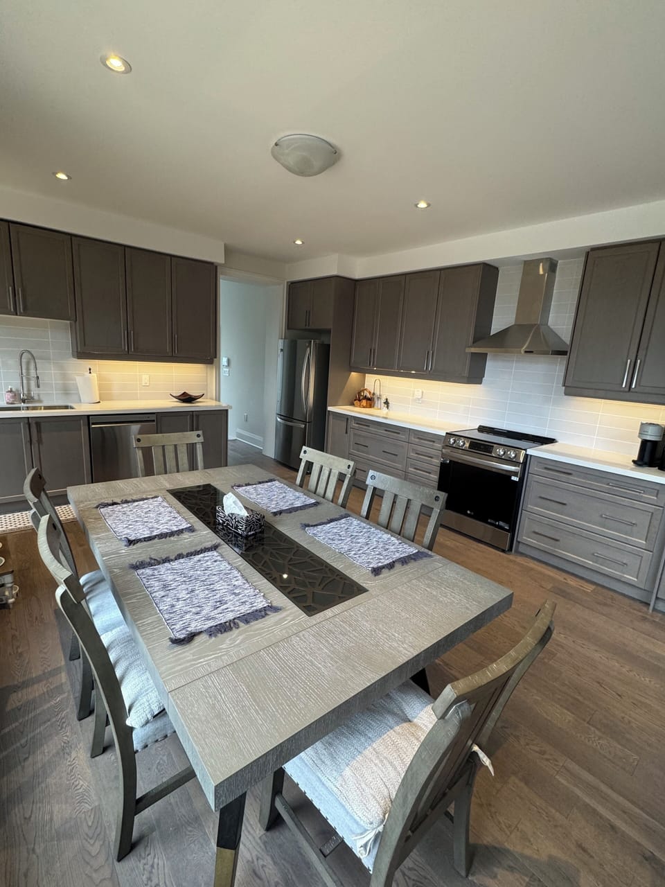Cottage, Pets Allowed, Partial Lake View | Private kitchen | Toaster