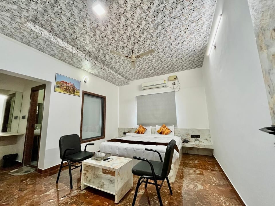 Standard Room | Free WiFi