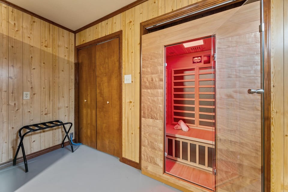 Take a moment to recharge in your very own private sauna—perfect for melting away stress and unwinding after a day of sightseeing or travel.