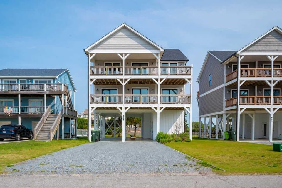 Welcome to Sanctuary By The Sea