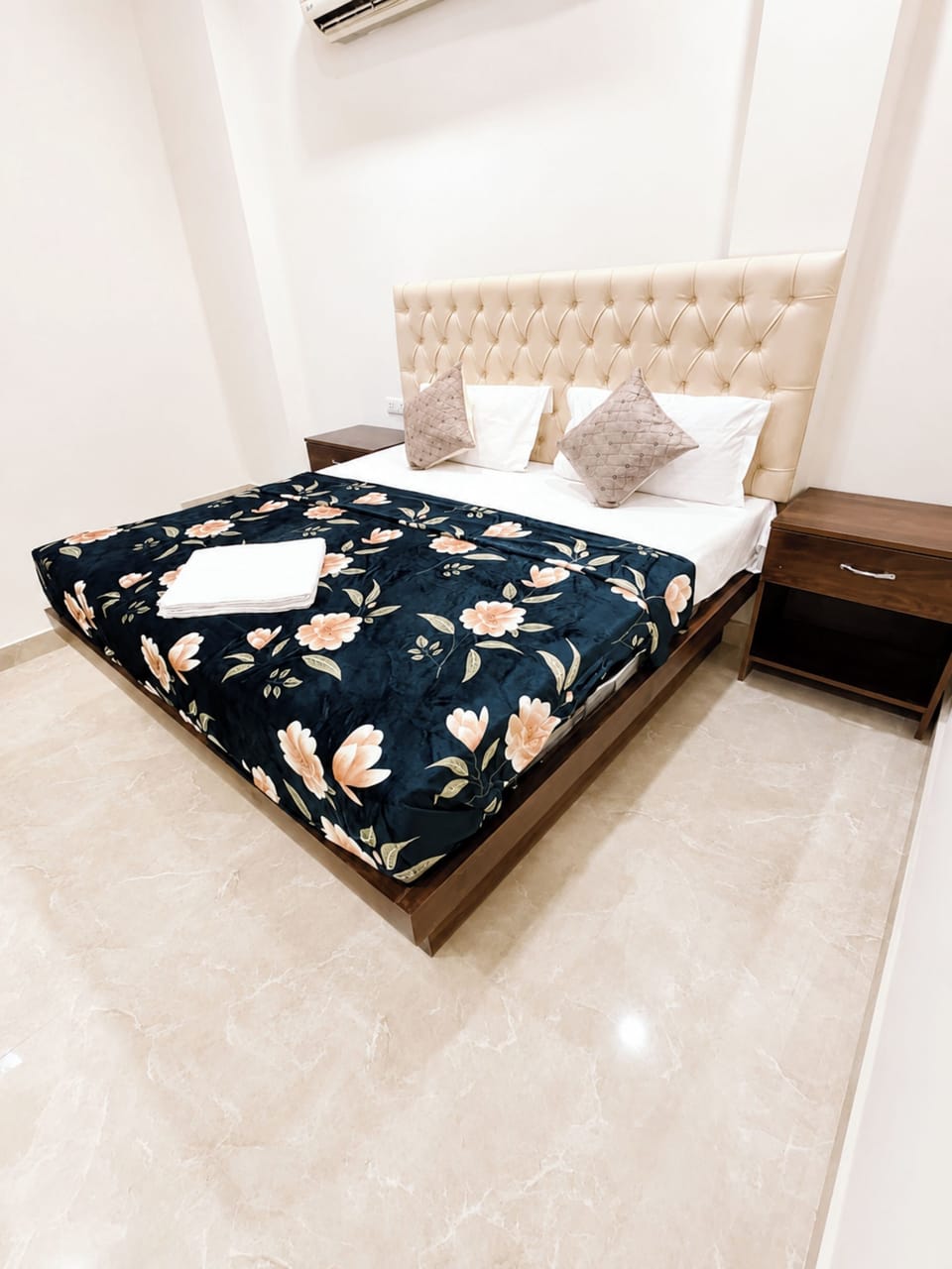 Deluxe Double Room | Desk, soundproofing, free WiFi