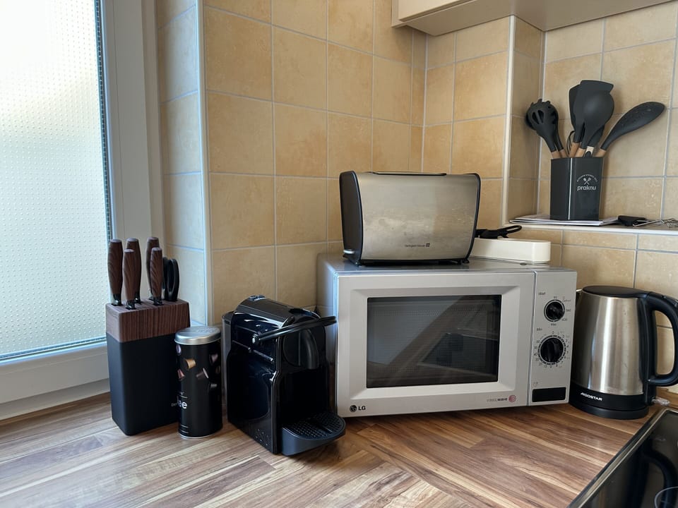 Apartment, Private Bathroom | Shared kitchen | Highchair