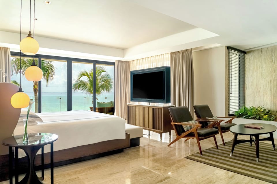Suite Panoramic Ocean Front (Beach House) | Premium bedding, minibar, in-room safe, blackout drapes