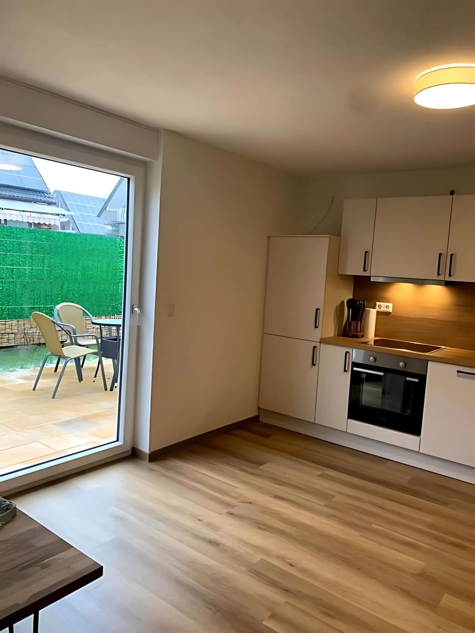 Comfort Apartment, Garden View | Private kitchen