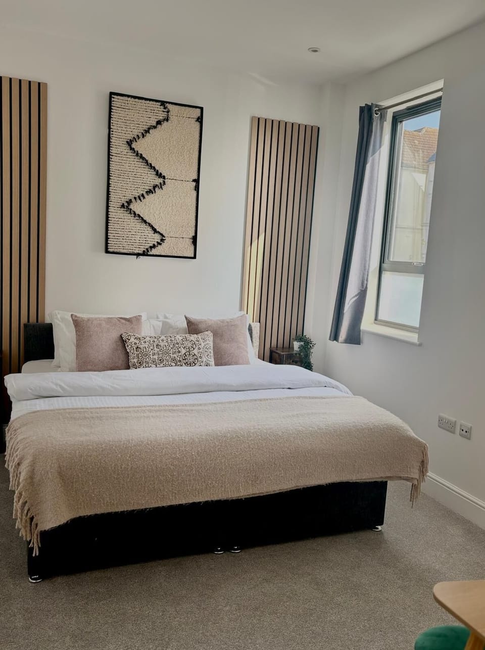 Premium Apartment, 2 Bedrooms, Patio, Beach View | 2 bedrooms, iron/ironing board, free WiFi