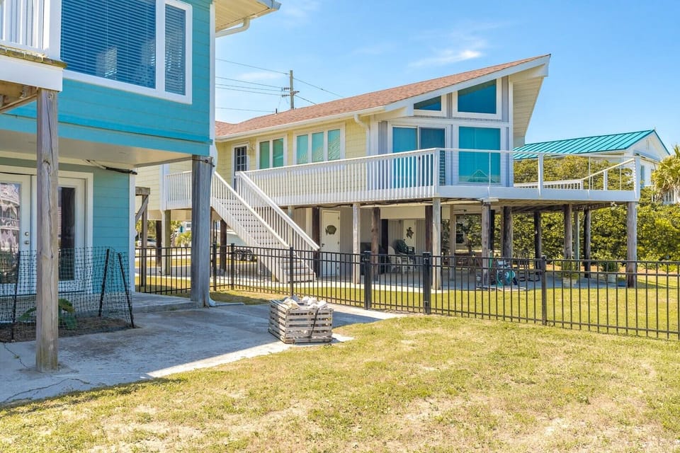 Fenced Yard