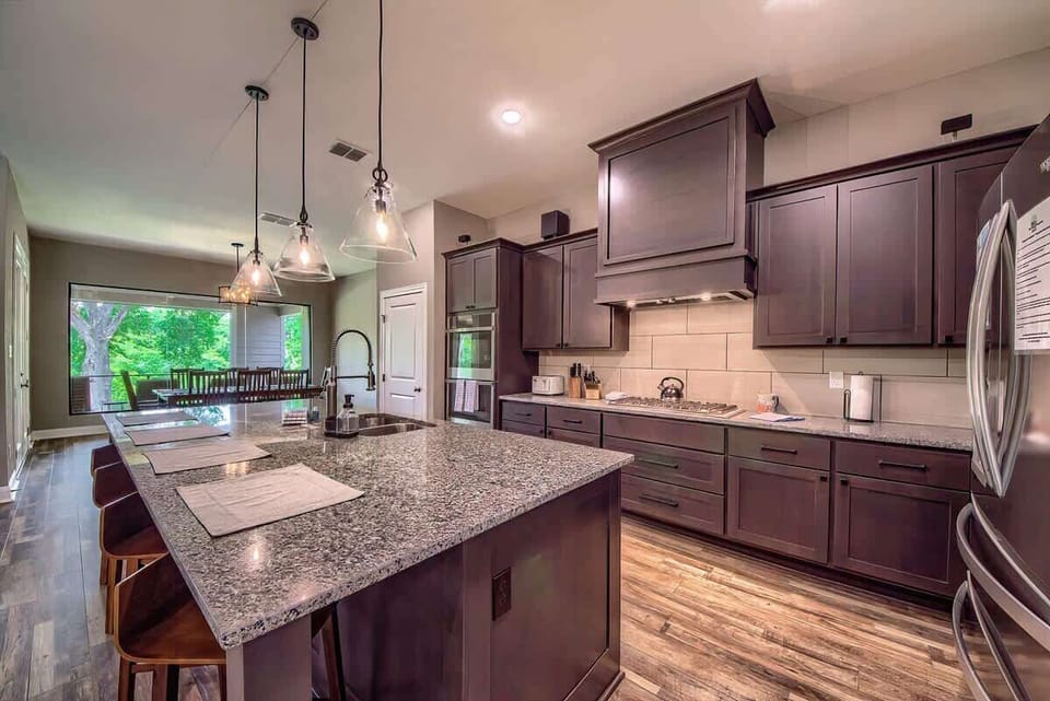 Fully equipped kitchen