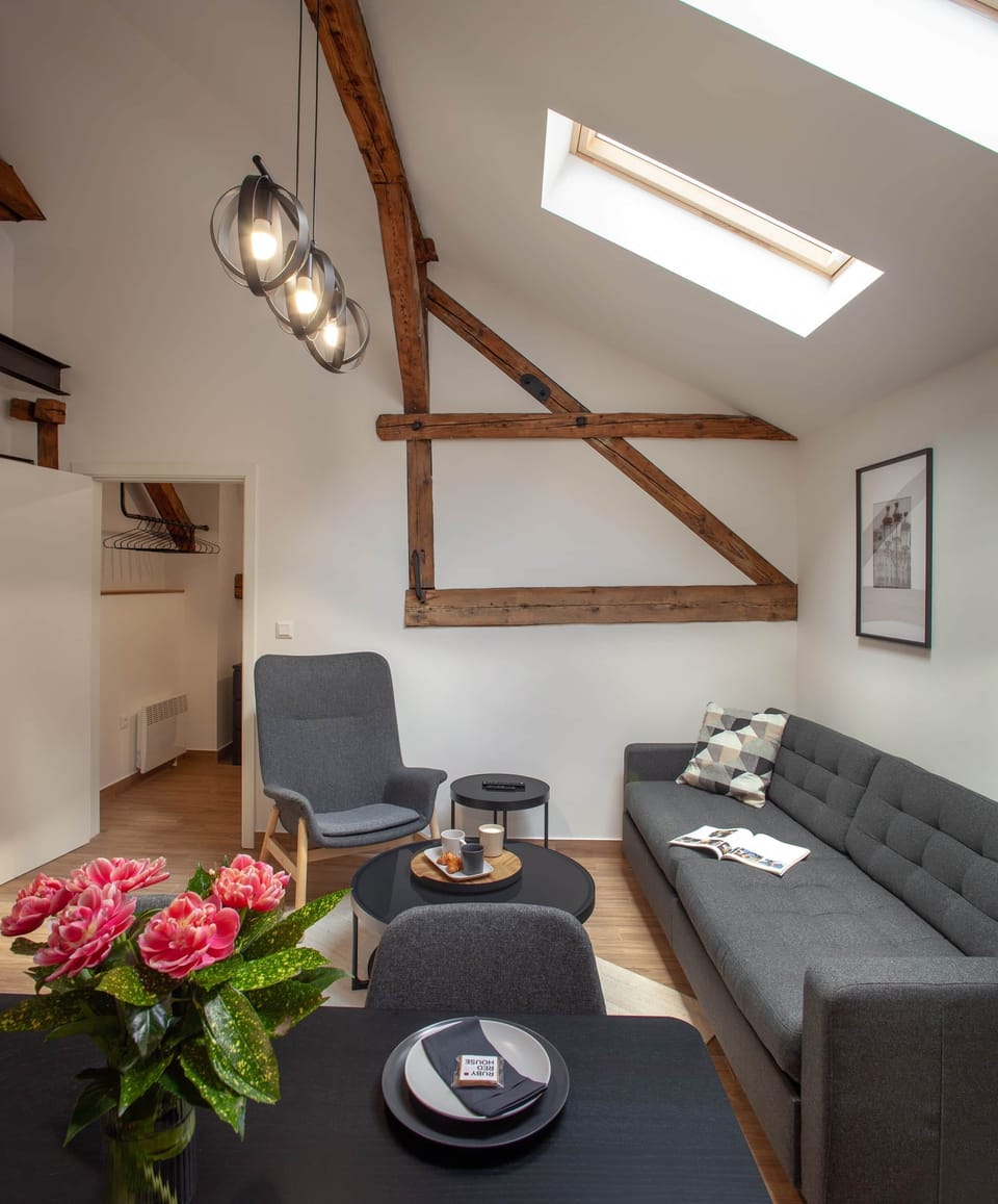 Dining to bedroom