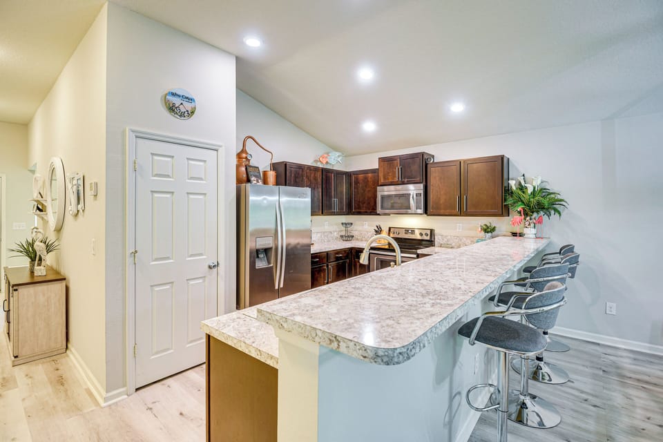 House (3 Bedrooms) | Interior