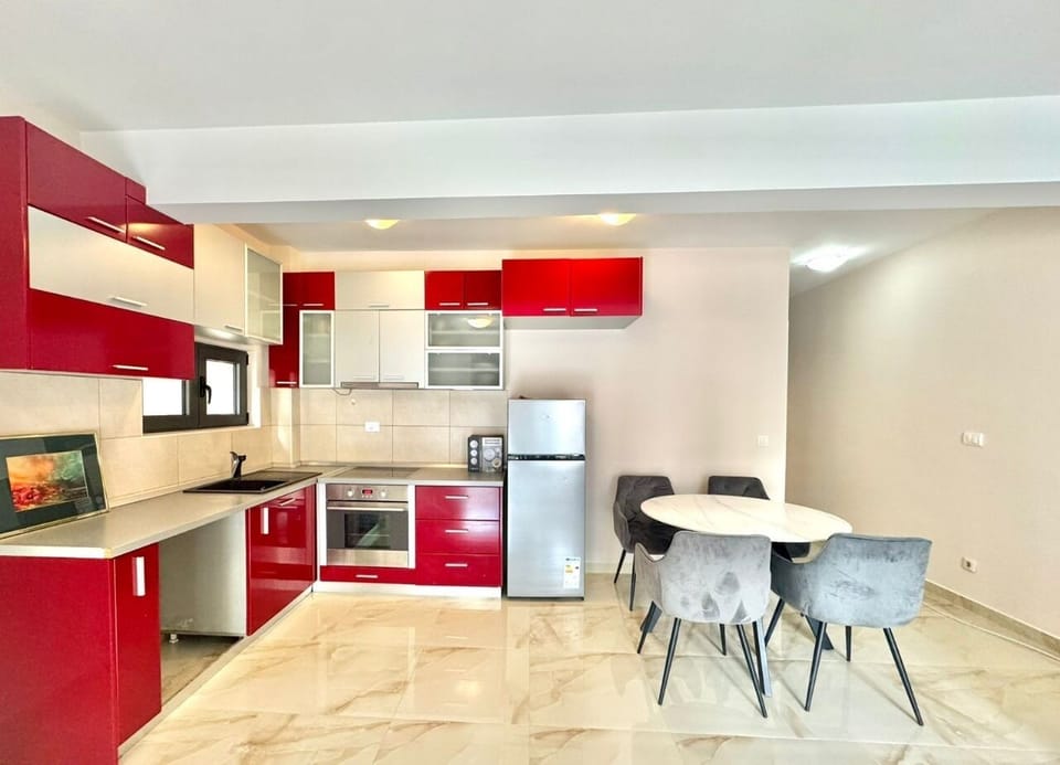 Comfort Apartment, Balcony, City View | Private kitchen | Electric kettle