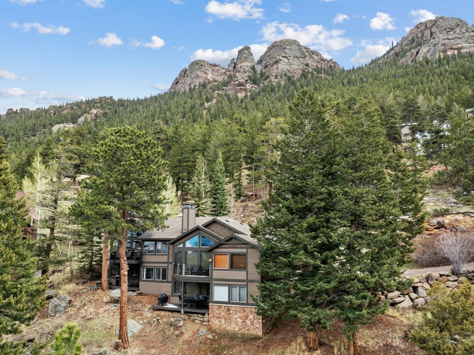 House, 3 Bedrooms | Exterior