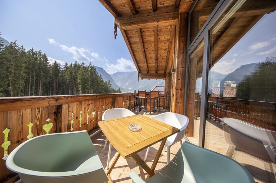 Chalet | Outdoor dining