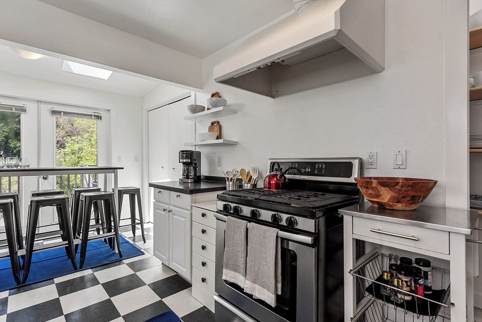 The Cottage: Enjoy the retro feel and modern amenities.