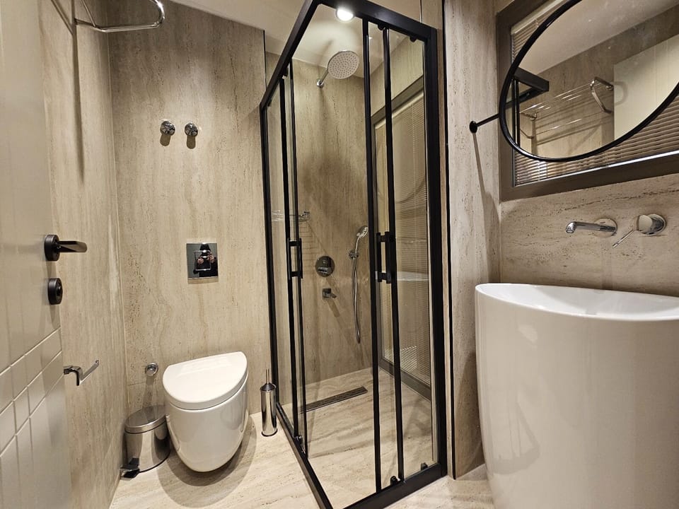 Standard Double Room | Premium bedding, minibar, in-room safe, desk