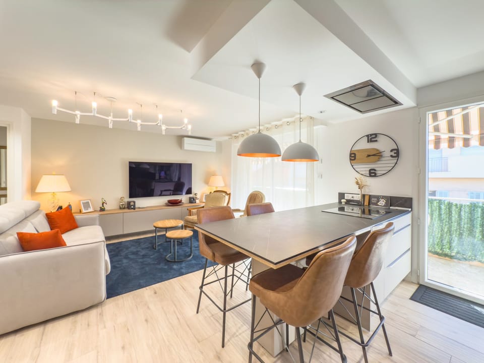 House | 1 bedroom