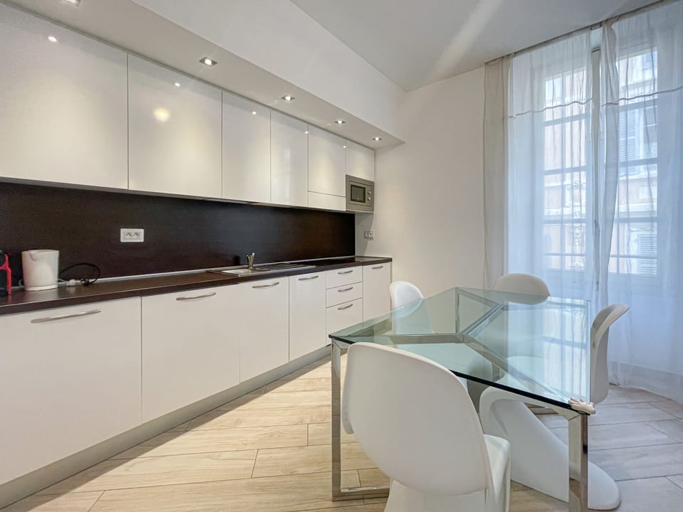 House | 1 bedroom