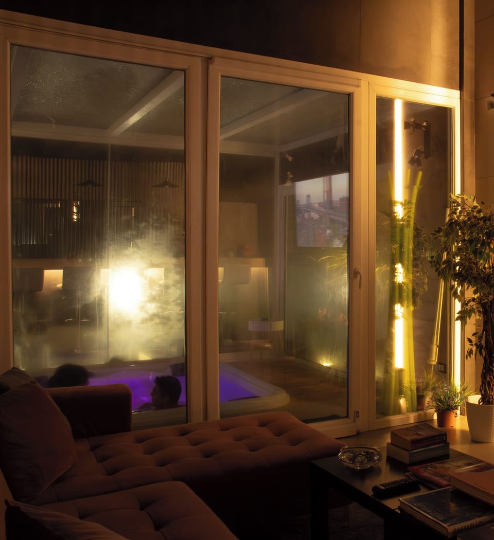 Deluxe Villa, Pool View | Living area