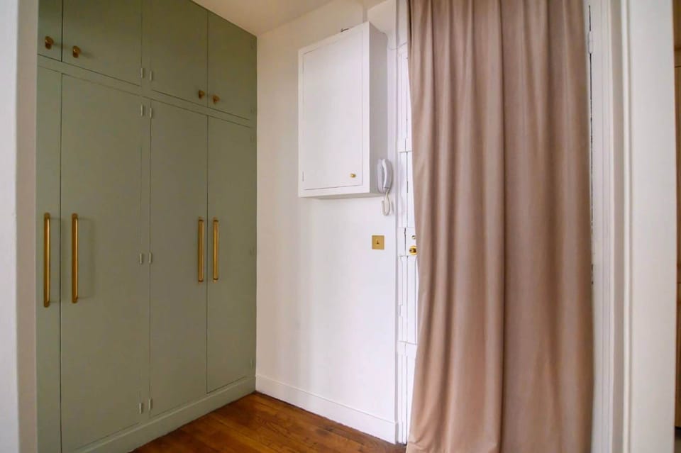 House | 1 bedroom