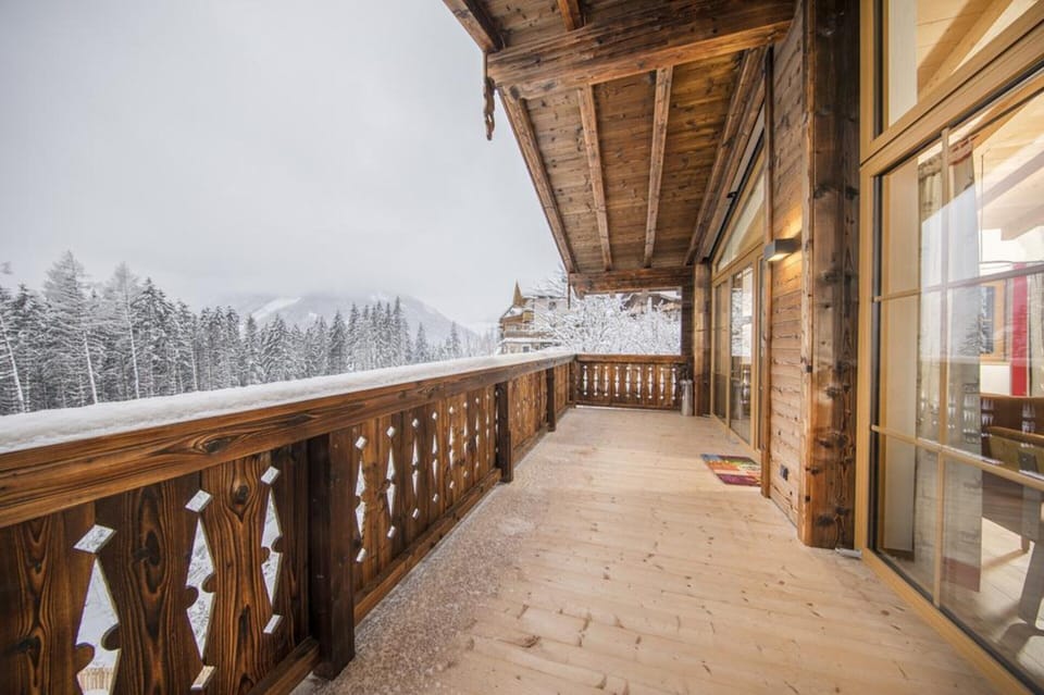 Chalet | Property grounds