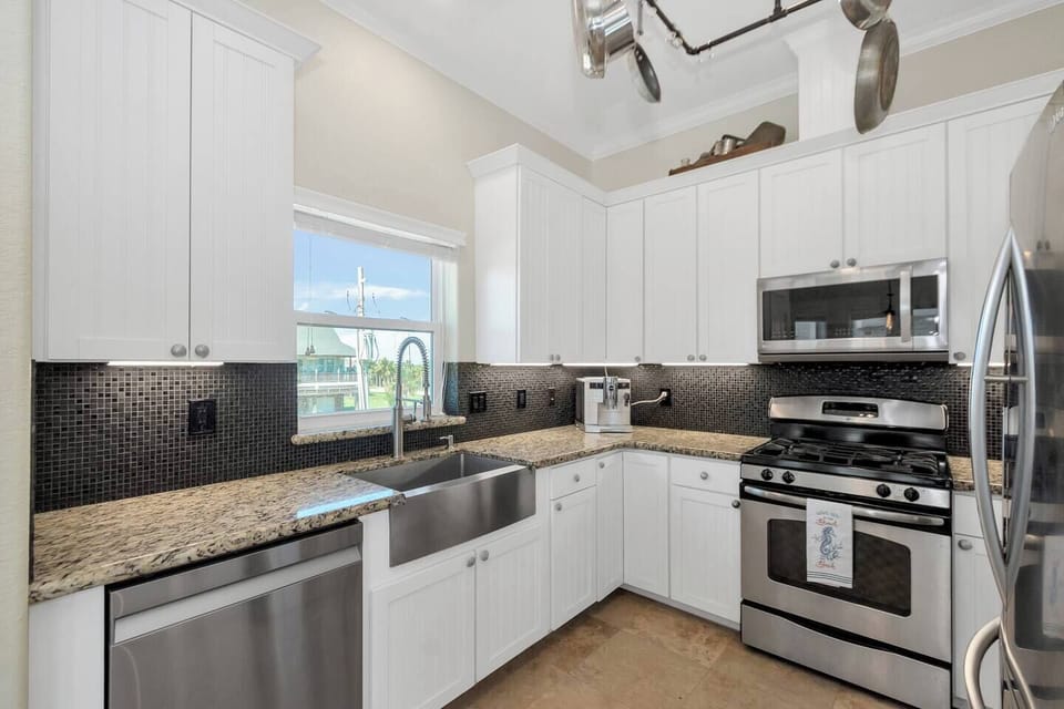 Gorgeous kitchen!