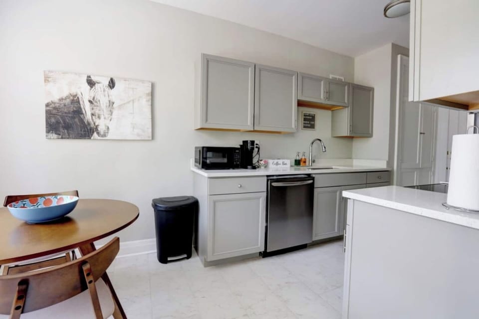 Kitchen and dining area