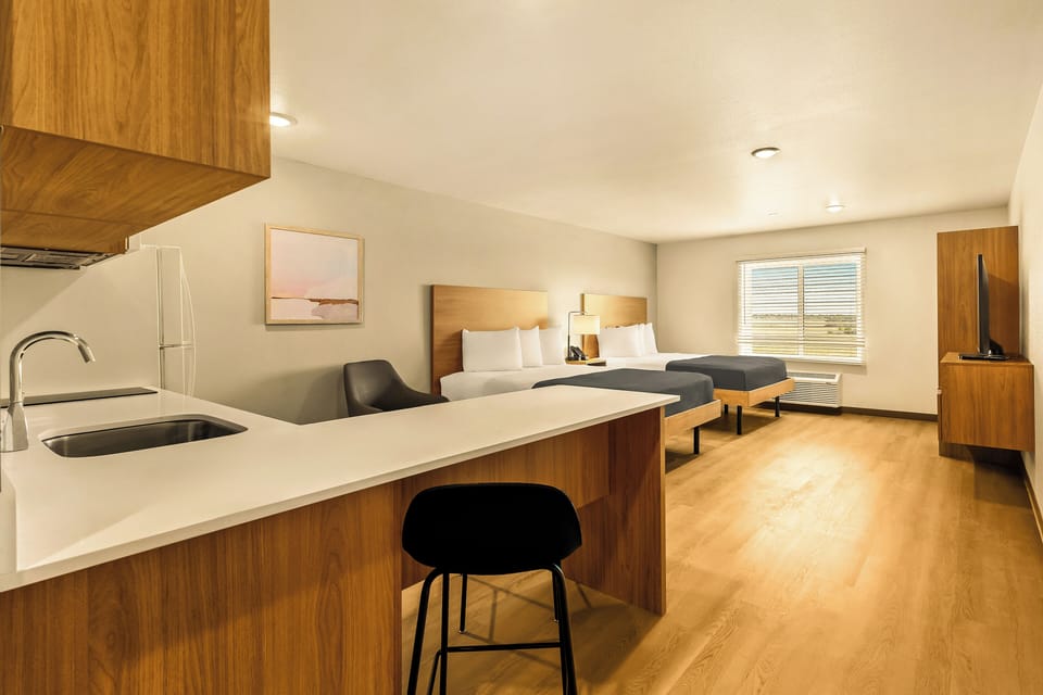 Studio Suite, 2 Queen Beds, Non Smoking | Laptop workspace, free WiFi, bed sheets
