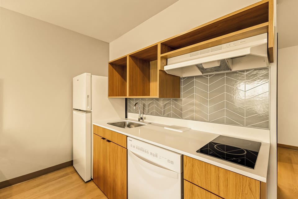 Studio Suite, 2 Queen Beds, Accessible, Non Smoking | Private kitchen | Full-size fridge, microwave, stovetop, dishwasher