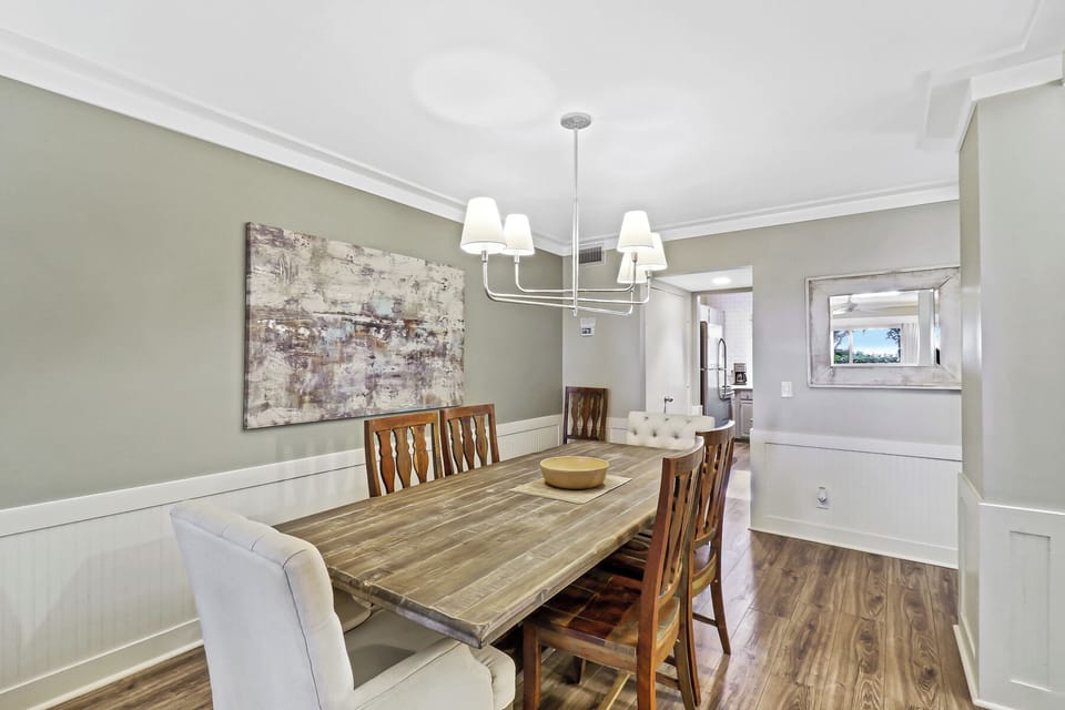 Villa, Multiple Beds, Patio, Garden View (965 Cutter Court) | Dining