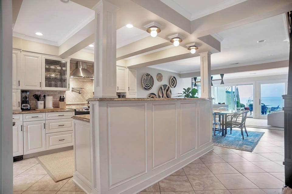 Villa, Multiple Beds, Patio (738 Schooner Court) | Private kitchen | Fridge, microwave, oven, stovetop