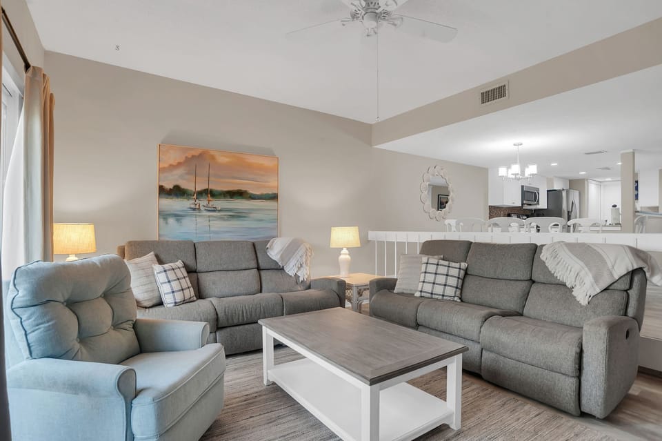Villa, Multiple Beds, Patio, Garden View (264 Stoney Creek Villa) | Living area | 42-inch flat-screen TV with digital channels