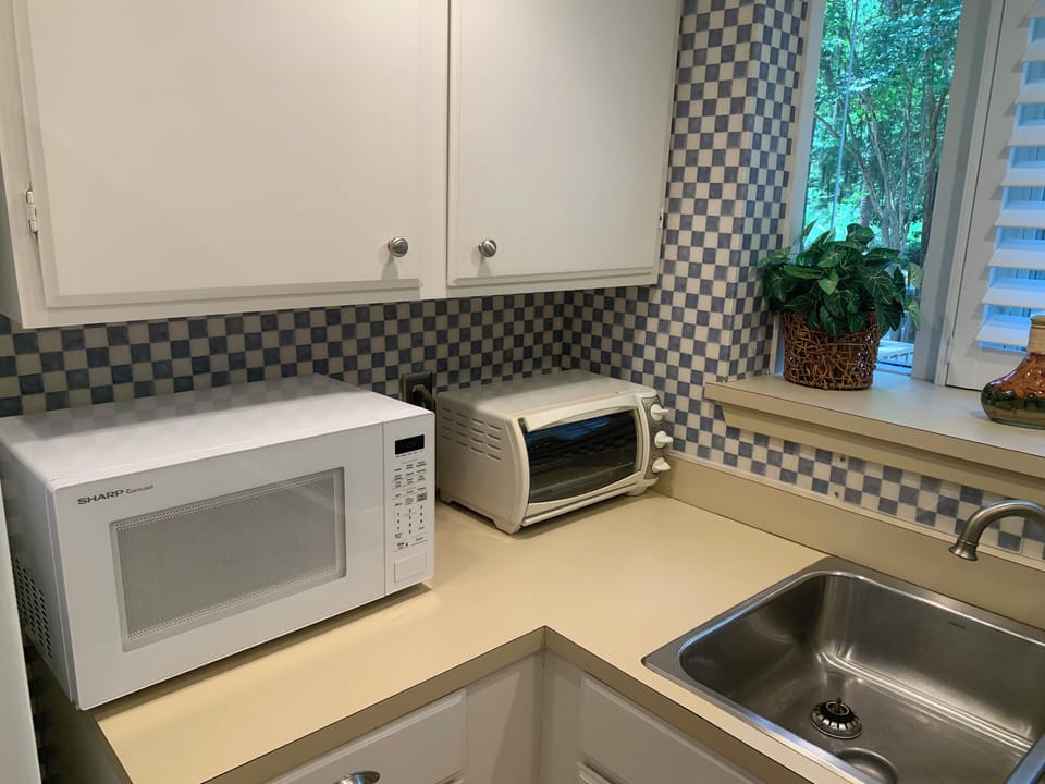 Villa, Multiple Beds, Kitchen, Garden View (2436 Inland Harbour) | Interior
