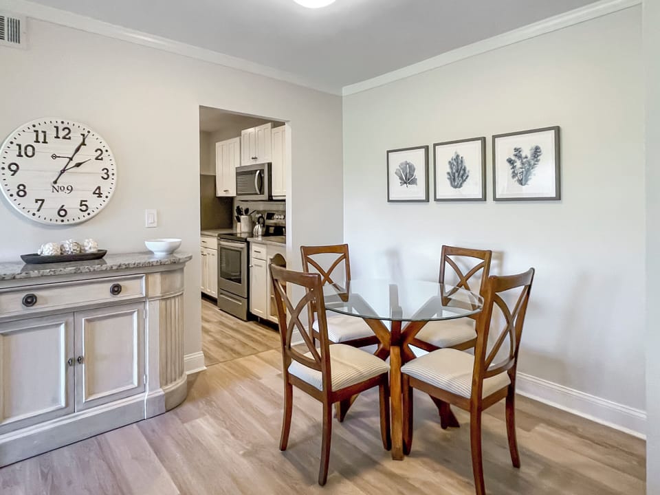 Villa, 1 King Bed with Sofa bed, Kitchen, Garden View (895 Ketch Court) | Dining
