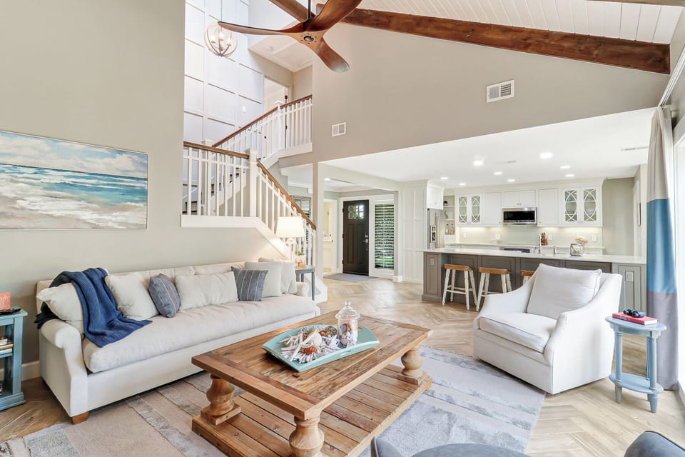 Villa, Multiple Beds, Patio, Golf View (196 Twin Oaks) | Living area | 42-inch flat-screen TV with digital channels