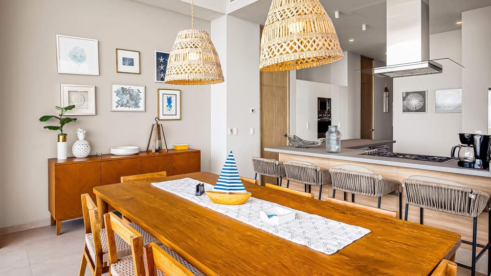Luxury Penthouse, 4 Bedrooms, Pets Allowed, Ocean View | Living area | 49-inch Smart TV with cable channels