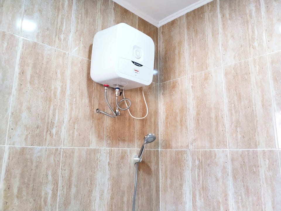 Standard Room | Bathroom