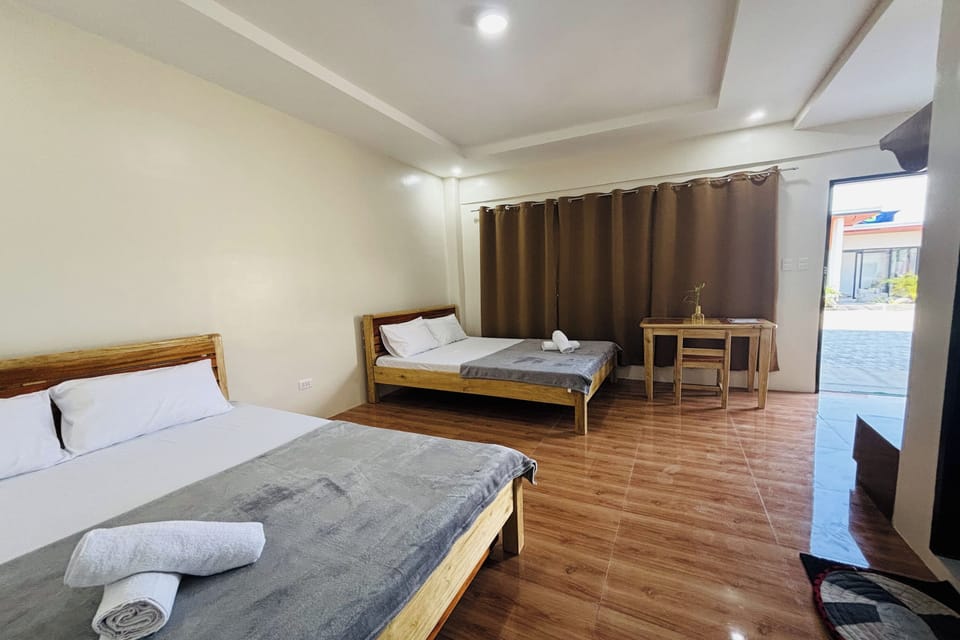 Family Room | WiFi (free), bed sheets