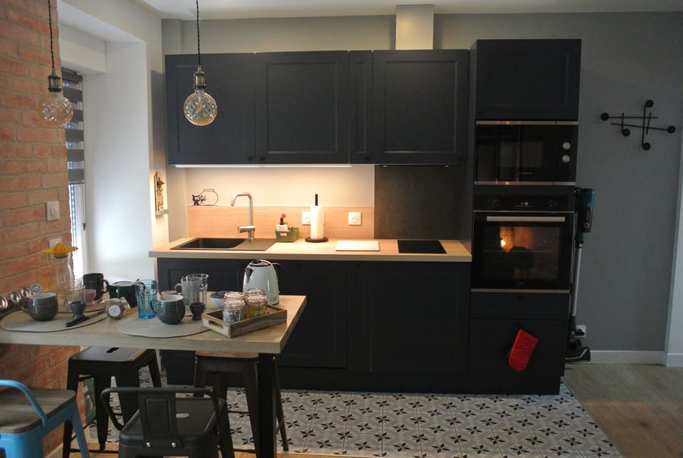 City Apartment, Garden View | Private kitchen | Shared fridge, microwave, espresso maker, coffee/tea maker