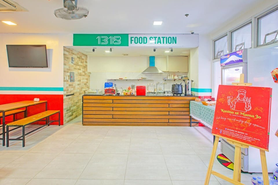 Entrance / Reception