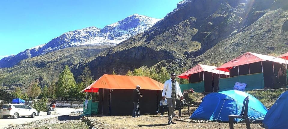 Buddy Hikers Stay Badrinath Hotel in Uttarakhand