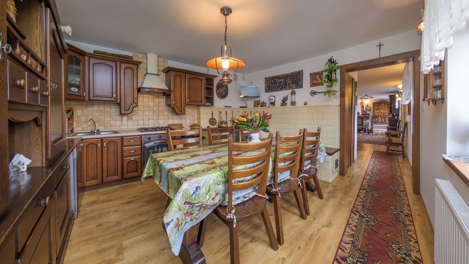 Willa (34) | Private kitchen | Electric kettle