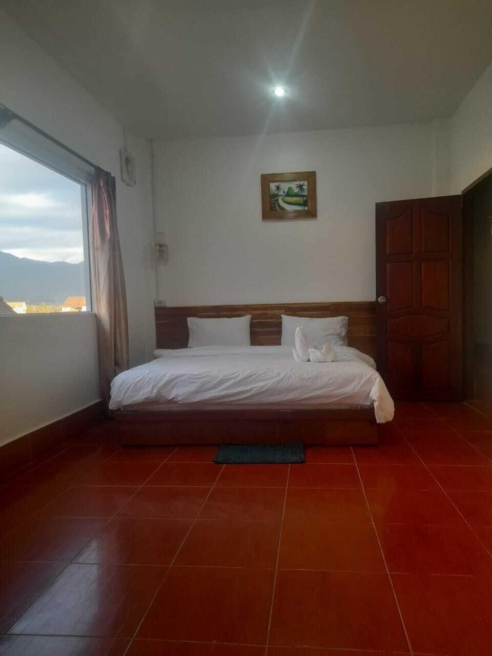 Double Room | In-room safe, free WiFi
